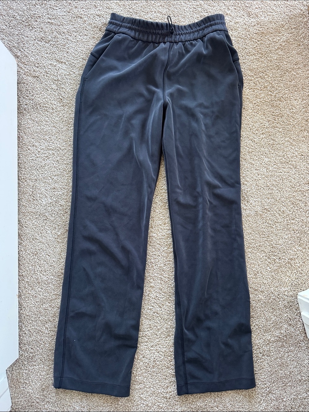 Lululemon black pants